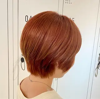 ショート ネヅ カオルのヘアスタイル