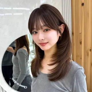 セミロング 似合わせレイヤー/ 透明感カラーのヘアスタイル