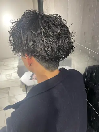 パーマ メンズ 大阪美容師 井上智博のヘアスタイル
