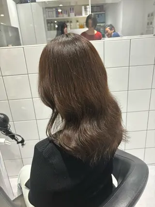 セミロング カラー 表参道♡暗髪♡ 艶カラー♡アユミのヘアスタイル