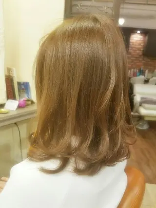 ミディアム Loretta所属・s maasaのヘアスタイル