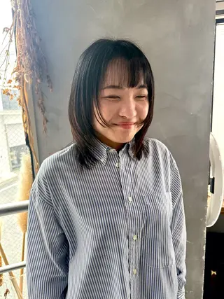 ミディアム ウルフ レイヤー パーマ🪐MANAのヘアスタイル