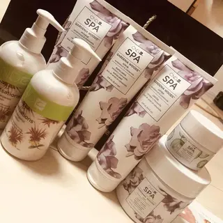 めぐみのネイルサロン スタッフ練習のネイルデザイン