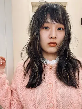 ロング 加藤 瑠彩のヘアスタイル