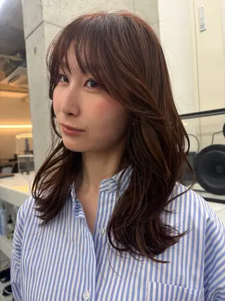 ミディアム カラー cana 札幌レイヤースタイルのヘアスタイル