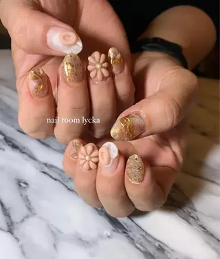 ネイル ﾈｲﾙﾙｰﾑﾘｯｶ 𝐦𝐚𝐲𝐮のネイルデザイン