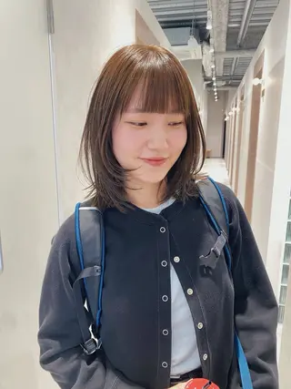 ミディアム カラー 砂原 ひよりのヘアスタイル