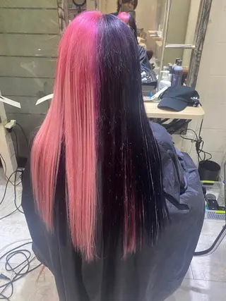 ロング カラー 佐伯 りょうのヘアスタイル