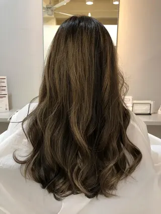 ロング ideal心斎橋 🌛亜耶🌜のヘアスタイル