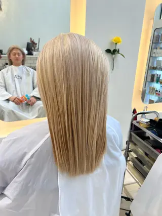 ミディアム カラー 堀井 凌平のヘアスタイル