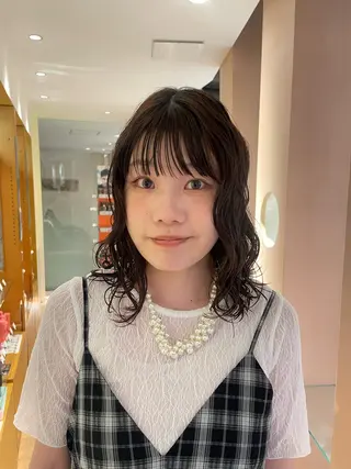 ミディアム パーマ 吉永 琴香のヘアスタイル