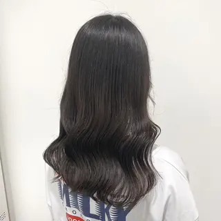 ロング カラー ブリーチ縮毛矯正加藤 赤み無し透明感ヘアのヘアスタイル