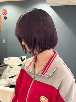ショート カラー 市川 澪のヘアスタイル