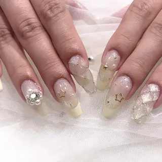 ネイル 🧁fein. nana🩵のネイルデザイン