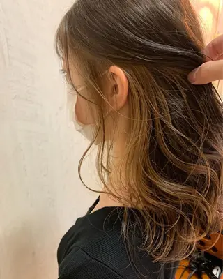 ロング 宮下 敦のヘアスタイル