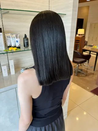 ミディアム 佐藤 華音のヘアスタイル