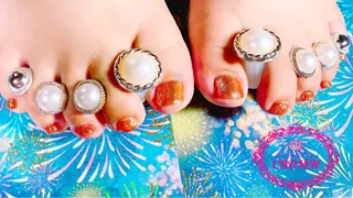 ネイル CROWN プライベートサロンのネイルデザイン