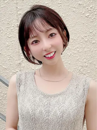 ミディアム 🌹ハッシュカット、 レイヤー韓国ヘア🌹のヘアスタイル