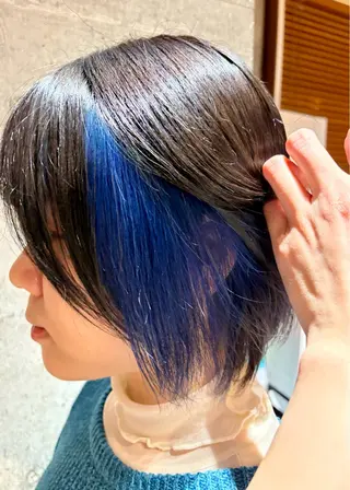 ミディアム カラー 🌊インナーカラー 🐬櫻井海星のヘアスタイル