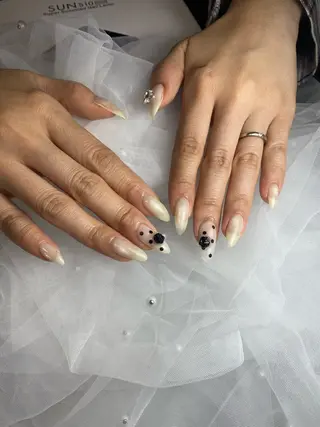 ネイル 山口 彩子のネイルデザイン