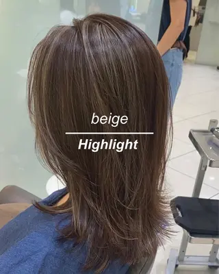 セミロング カラー レイヤーカット/ ハイライト　千咲季のヘアスタイル