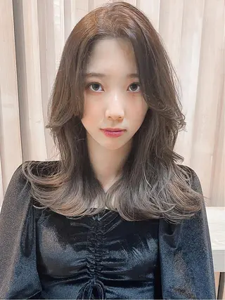 セミロング カラー 韓国風レイヤー ショート/犬塚 優介のヘアスタイル