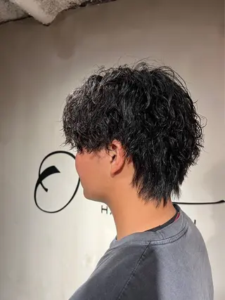パーマ メンズ 艶感/レイヤーカット 🌐Taketoのヘアスタイル