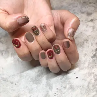ネイル 🌞💜 KAORI 🌴のネイルデザイン