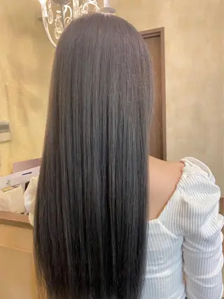 ロング 田井中 悠紀のヘアスタイル
