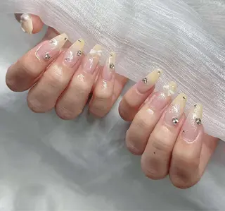 ネイル Lee Nailsのネイルデザイン