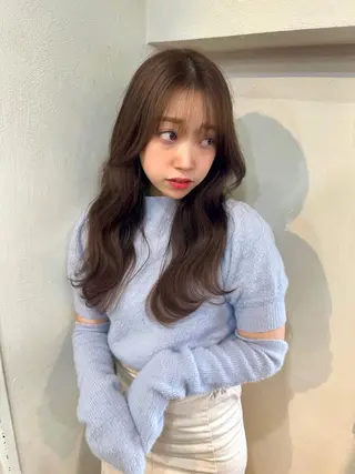 セミロング 大人可愛いレイヤー 大田のヘアスタイル