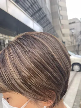 ショート カラー 🇺🇸✂️🍟 こんあゆみのヘアスタイル
