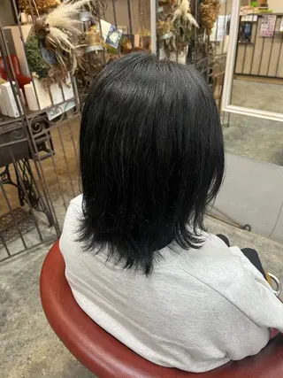 ミディアム 唐澤 心菜のヘアスタイル