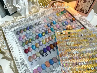 ショート ネイル One Plus Nail Salonのネイルデザイン