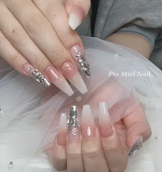 ネイル HANA 長さだしのネイルデザイン