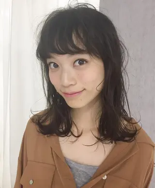 セミロング カラー パーマ ヘアアレンジ 【白髪ぼかし 専門GBG】自由が丘のヘアスタイル