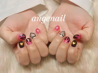 ネイル オーナーネイリスト MAKIのネイルデザイン