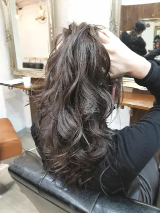 セミロング カラー bathair  所属・bathair 持田侑祐のヘアスタイル