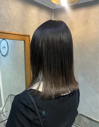 ミディアム 暖色カラー/パラッと Bob/モエのヘアスタイル