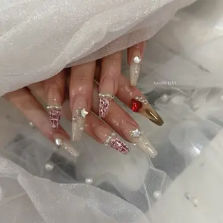 ネイル SALON ELVI.のネイルデザイン
