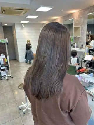 セミロング 縮毛矯正✖髪質改善 仁木伸明のヘアスタイル