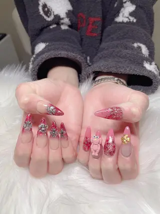 ロング ネイル 《LB》ラブリエ Nail&eyeのマツエク・マツパデザイン