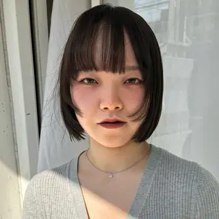 ショート mirai/レイヤー ボブ/デザインのヘアスタイル