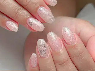 ネイル Nail by EN 🪽Amiのネイルデザイン