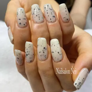 ネイル Nailsalon Ｒ《喜多見3分》のネイルデザイン