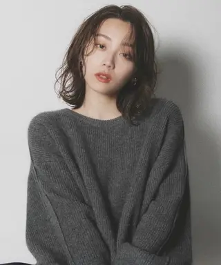 ミディアム カラー パーマ kith.所属・ケアカラー×髪質改善 🌙OKUBO🌙のヘアスタイル