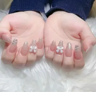 ミディアム Mika nail salon 鶯谷のネイルデザイン