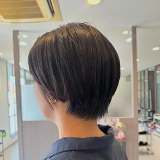 ショート 小嶋 菜々子のヘアスタイル