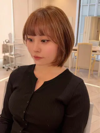 ショート 小顔レイヤー/ ベージュ🤍Rieのヘアスタイル
