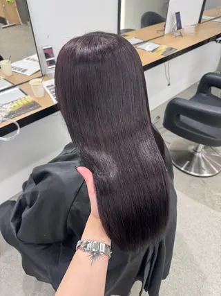 ロング カラー 暗髪🩶ラベンダー/ ブルー/ユウナ🤍のヘアスタイル